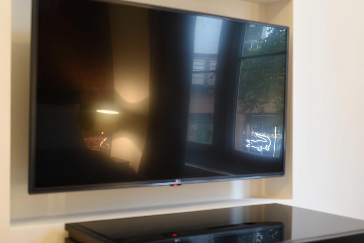 Spacious & Modern 2 Bed Apartment At Knightsbridge Лондон Экстерьер фото