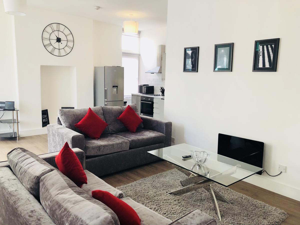 Spacious & Modern 2 Bed Apartment At Knightsbridge Лондон Экстерьер фото